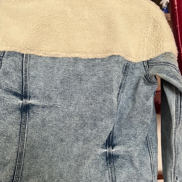 New Jordache Jean jacket Sherpa - Picture 11 of 12